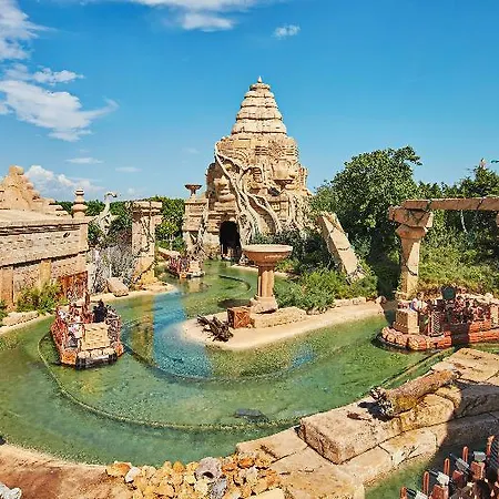 Portaventura Colorado Creek: Theme Park Access Included Hotel Salou